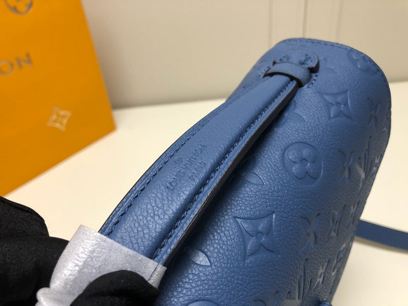LOV2 Bags - Luxurious Bags  2072