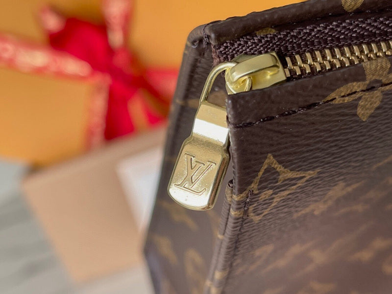 Fashion Lu-Vi bags - 4050