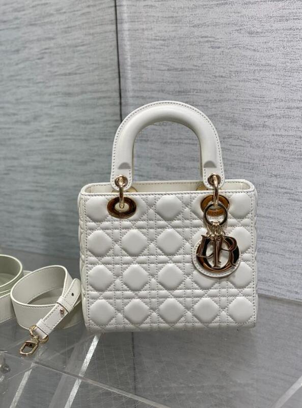 SAMCC - DOR Bags - 080