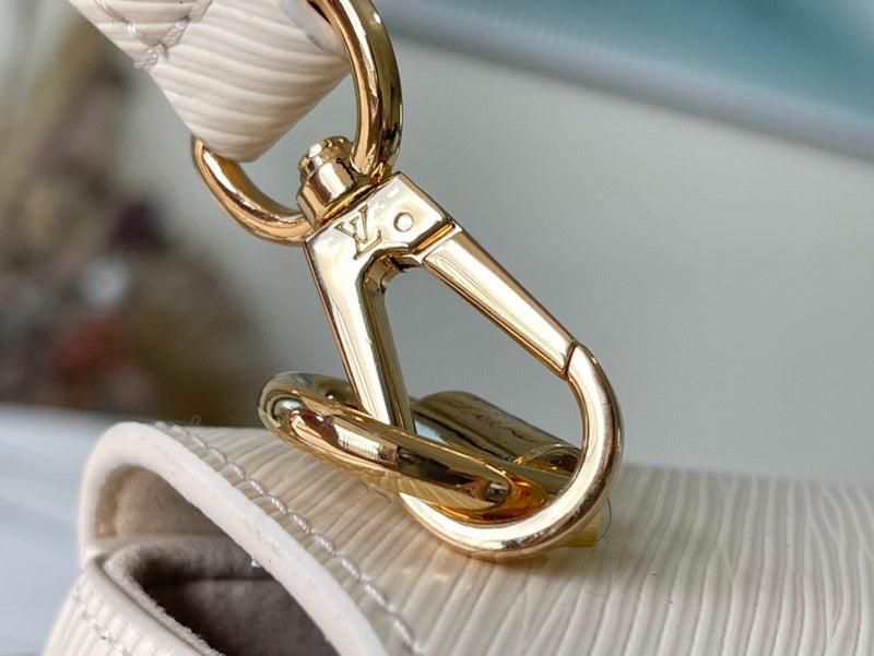 Fashion Lu-Vi bags - 4936