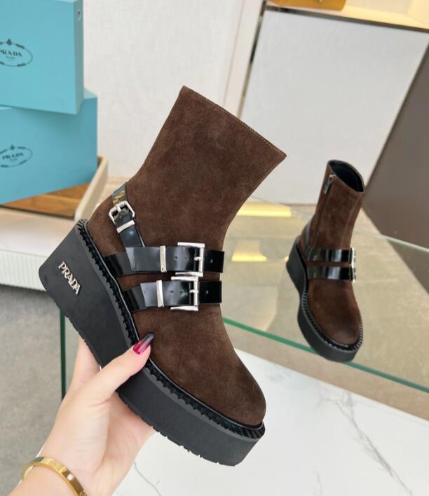 GlamyWomen Shoes - 220