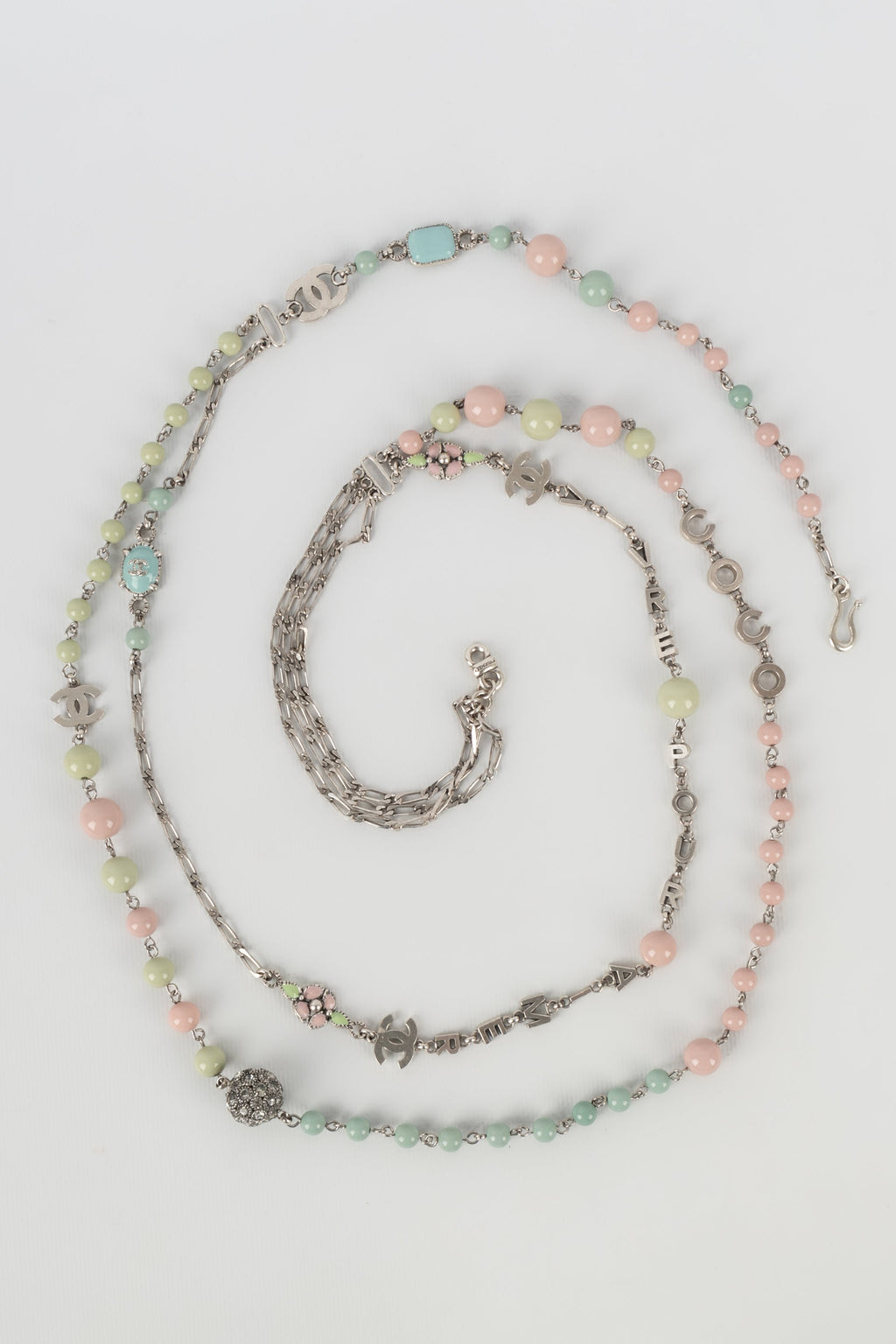 Collier pastel Chanel CroisiÃƒÆ’Ã‚Â¨re 2003