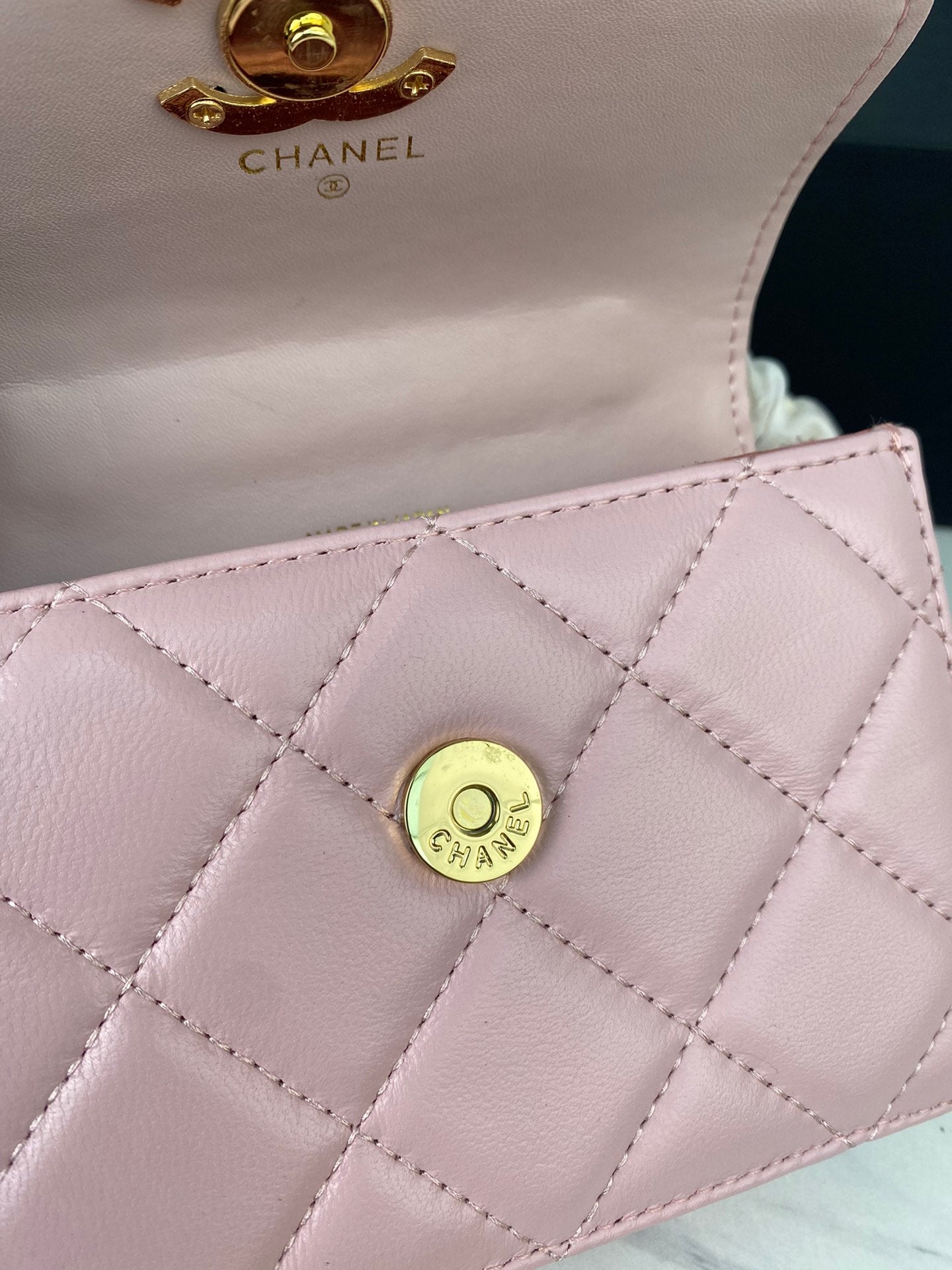 EN - New Bag CHL 412
