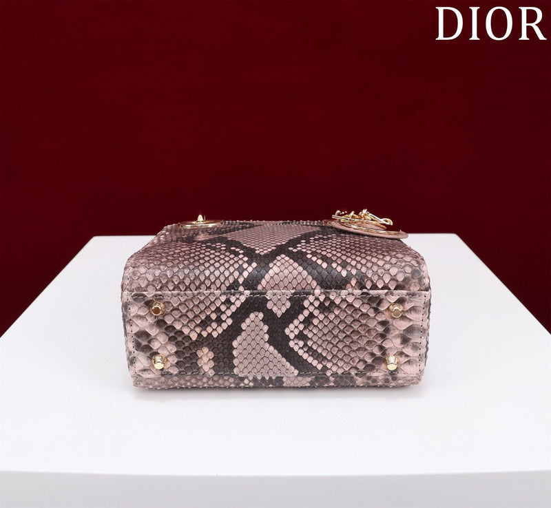 ELE - Dir Bags - 134