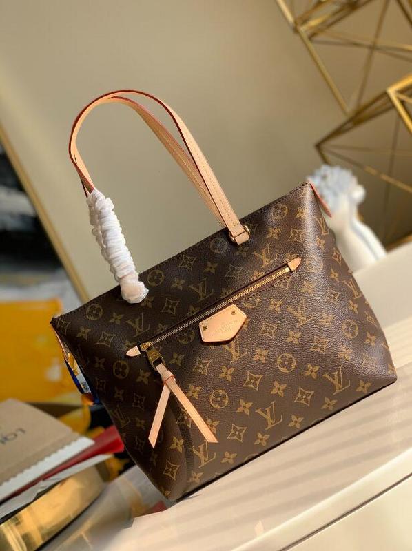 SAMC - LOV Bags - 2623