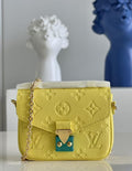 SAMC - LOV Bags - 1821
