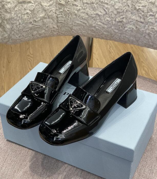 GlamyWomen Shoes - 499