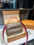 EN - Luxury Bags LUV 738