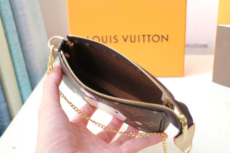 LOV2 Bags - Luxurious Bags  1823