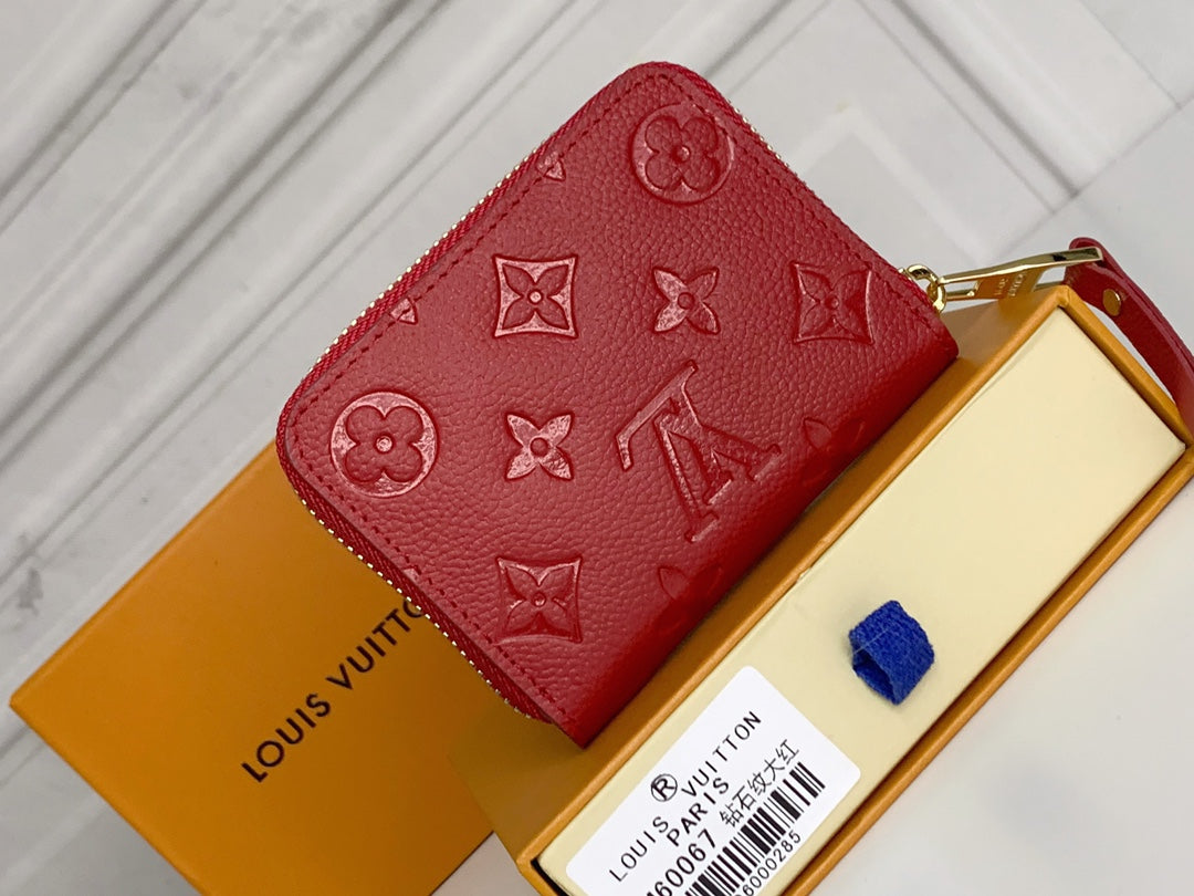 EN - New Arrival Wallet LUV 126