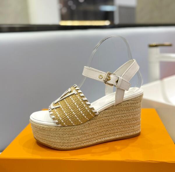SAMC - LOV Women Shoes - 587