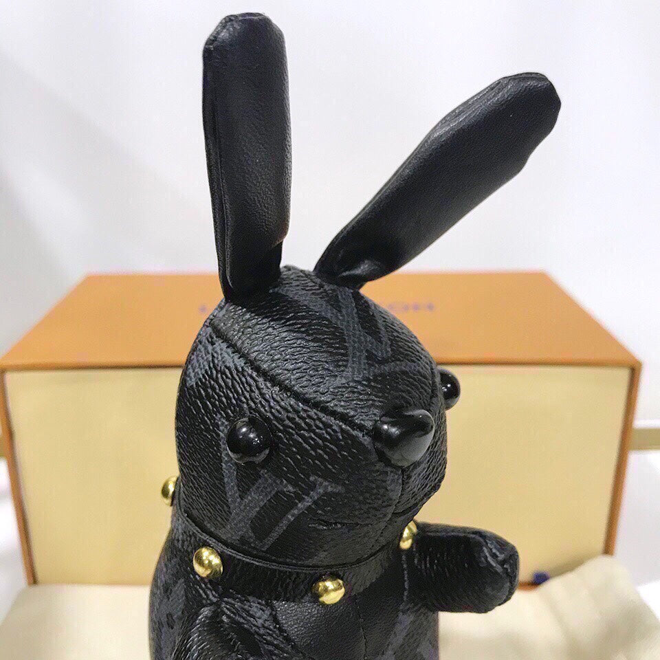 EN - Lux Keychains LUV 051