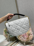 GLAMI MeGLAMIum Vibe Hobo Bag White Cannage, White Handbags, Crossbody Bags, 30cm CD M7201ONOA_M879