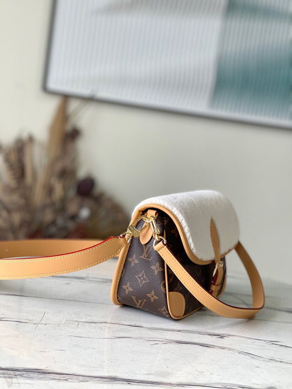 Fashion Lu-Vi bags - 4611