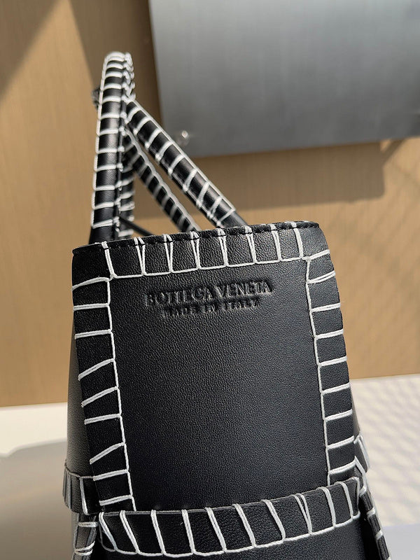 Glamy - BOV Bags - 695