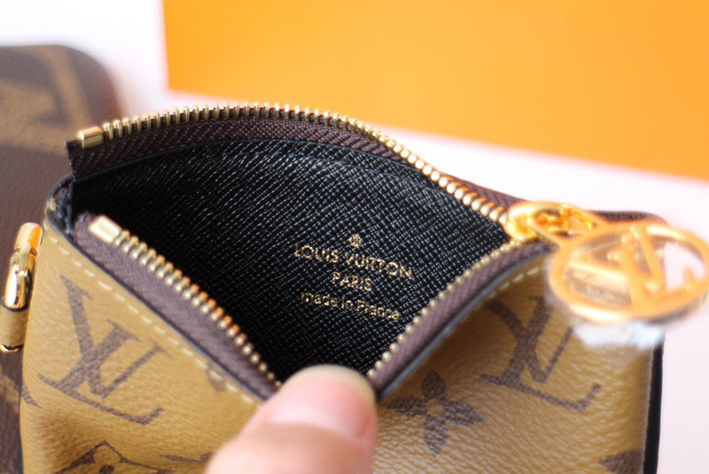 LOV2 Bags - Luxurious Bags  1759