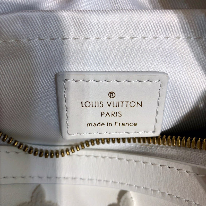 LOV2 Bags - Luxurious Bags  1902