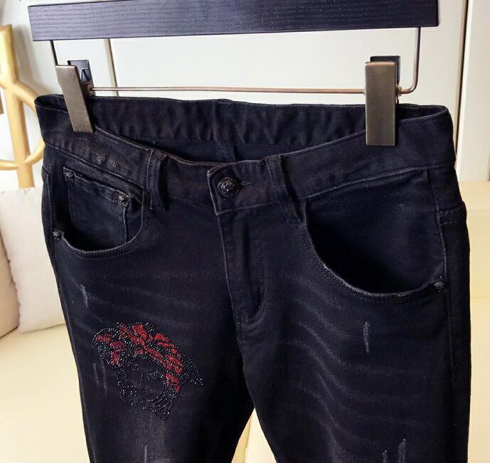 SAMC - VAR Clothes - 171