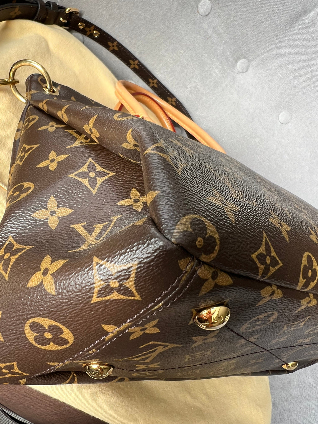 Louis Vuitton Pallas Tote in Monogram (RRP £1960)