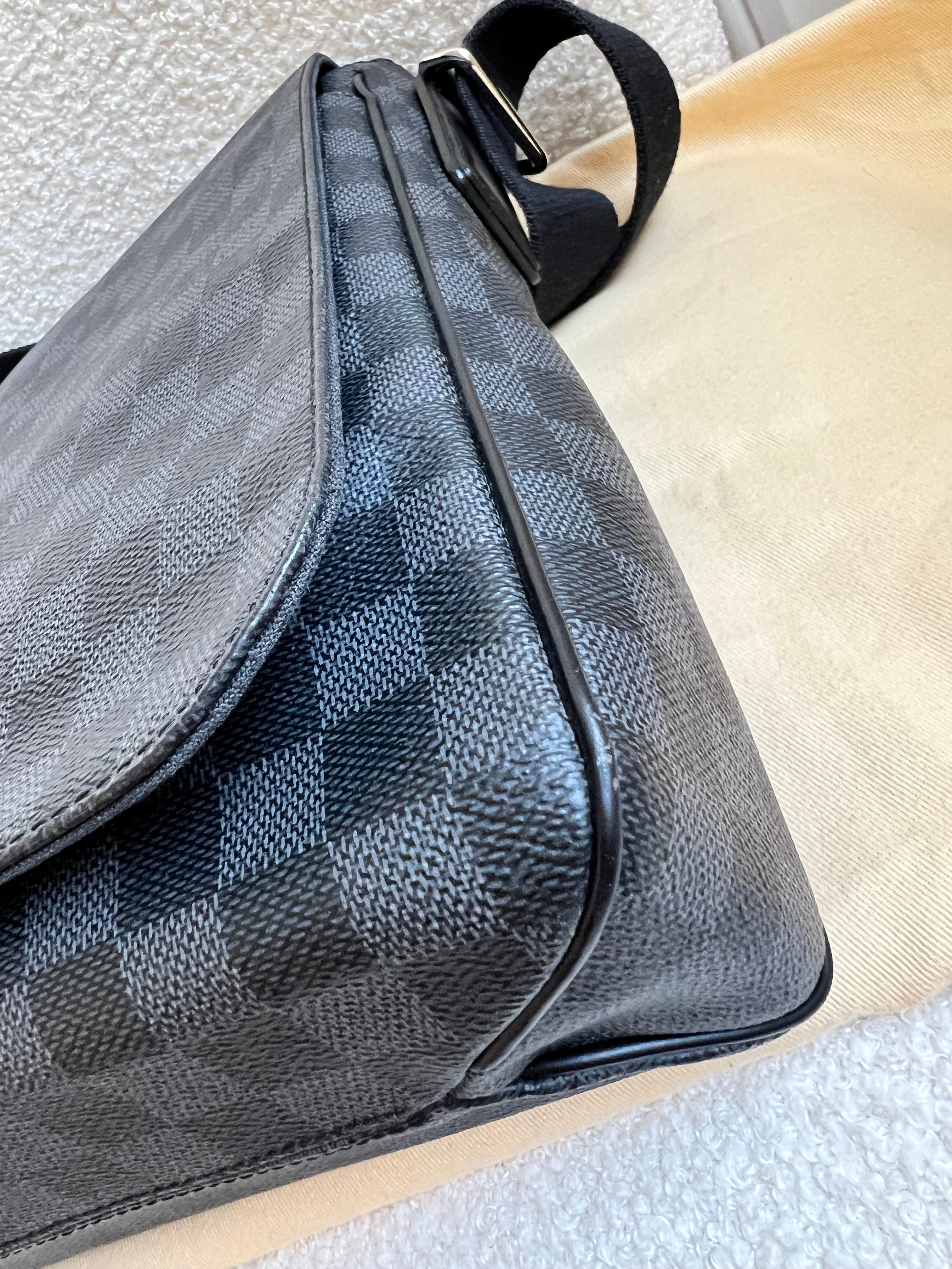 Louis Vuitton PM District Messenger Bag Damier Graphite