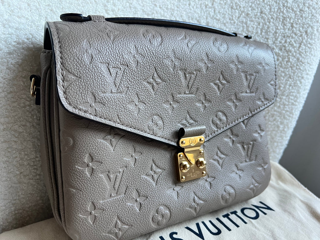 Louis Vuitton Pochette Metis Dune Empreinte (RRP £2,110)