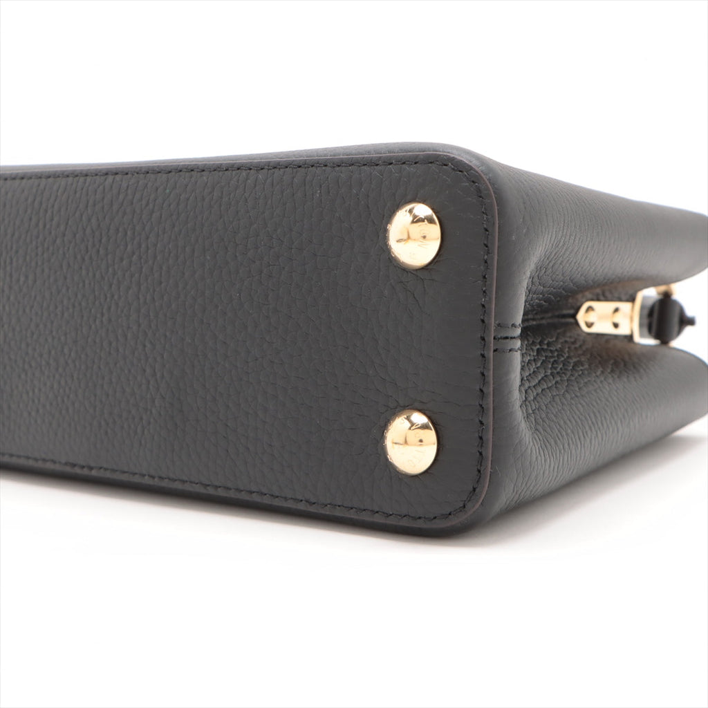 Louis Vuitton Capucine BB Black