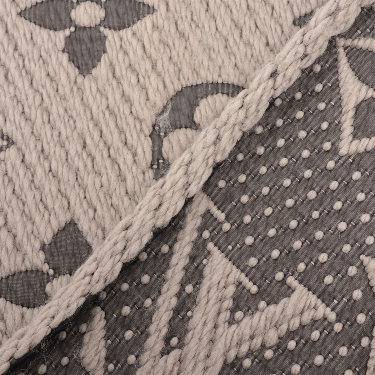Louis Vuitton Logomania Greige Scarf