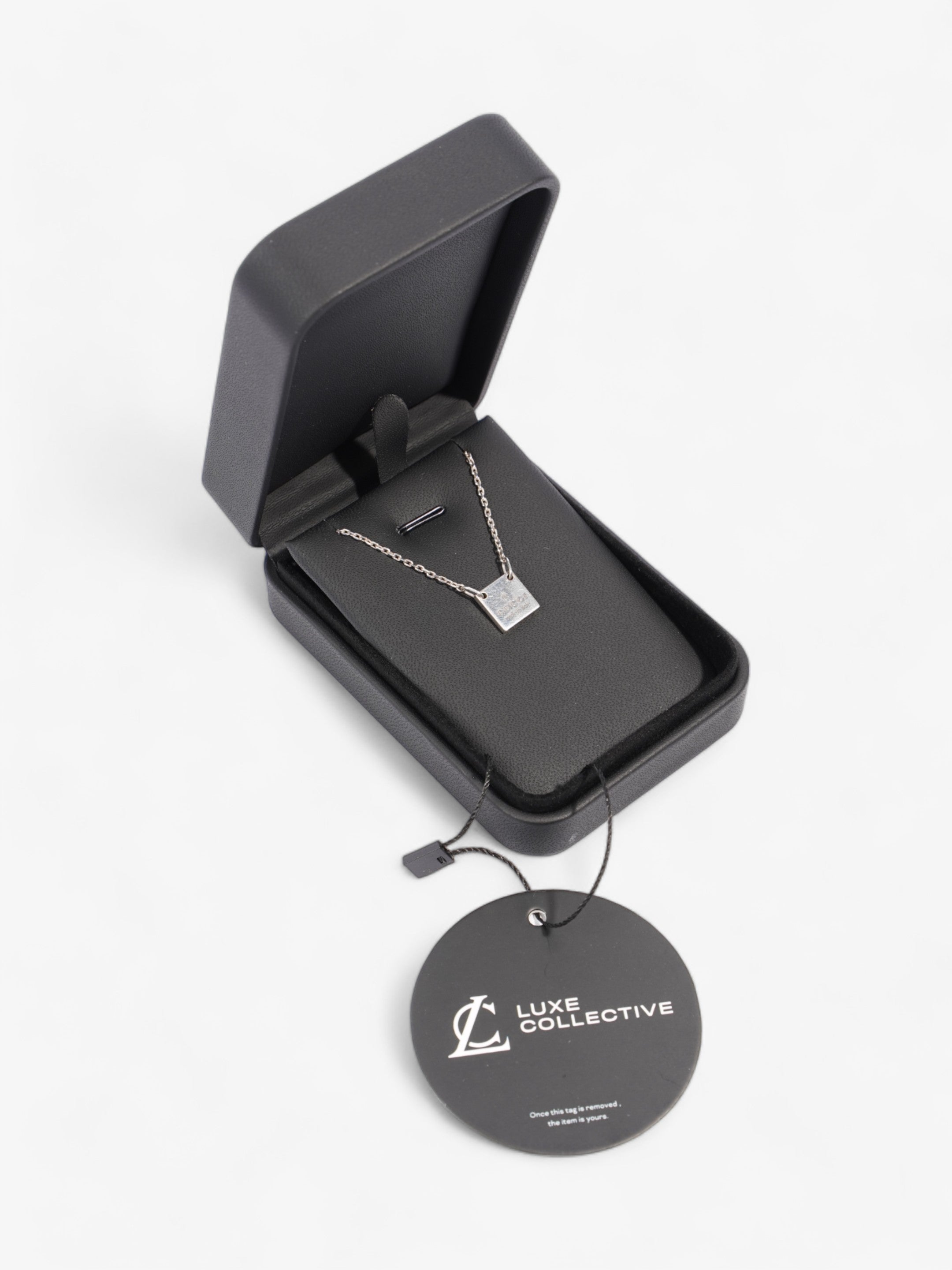 Gucci Logo Plate Necklace Silver Silver Sterling