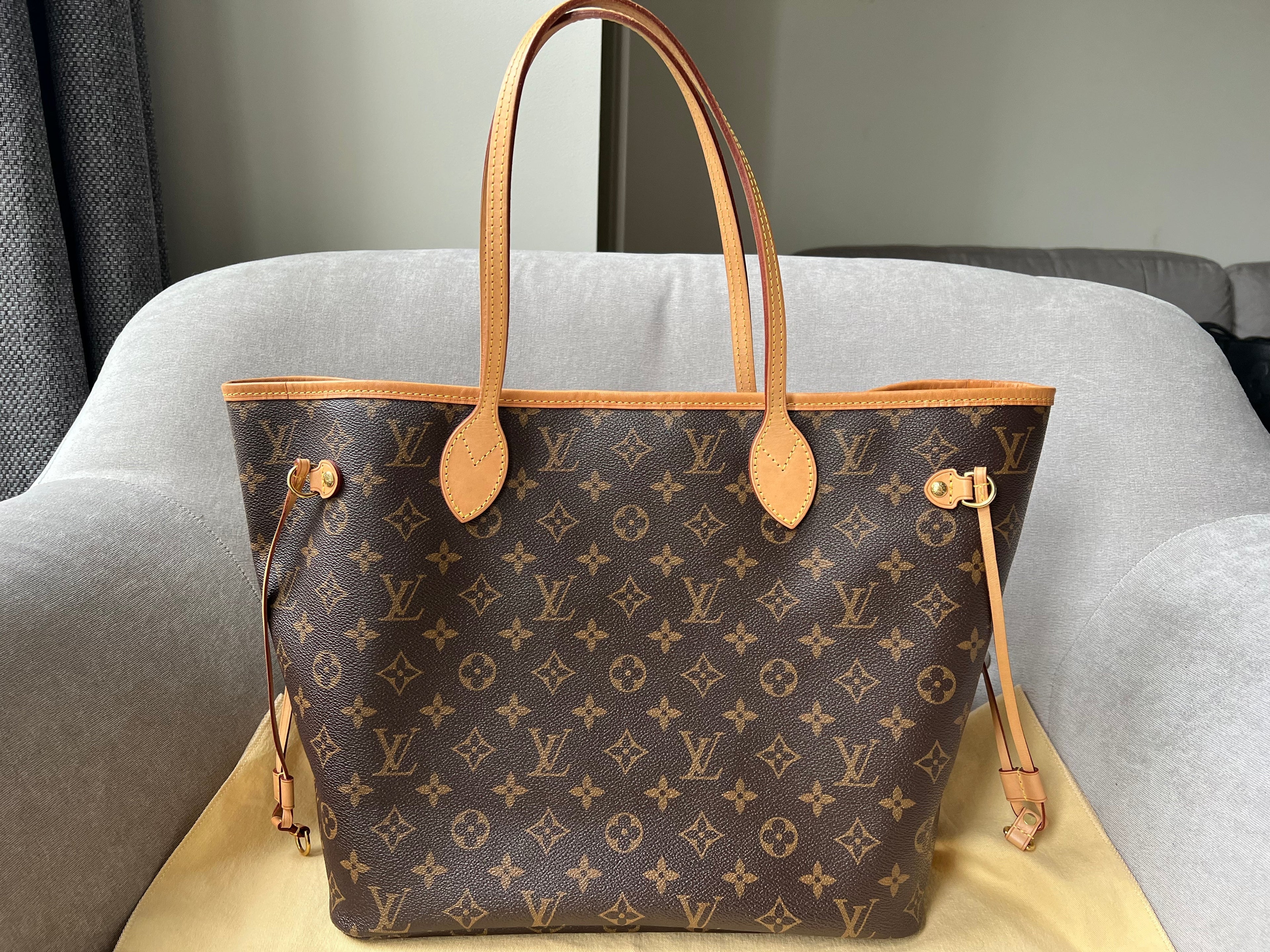 Louis Vuitton Neverfull MM Monogram (RRP £1,410)