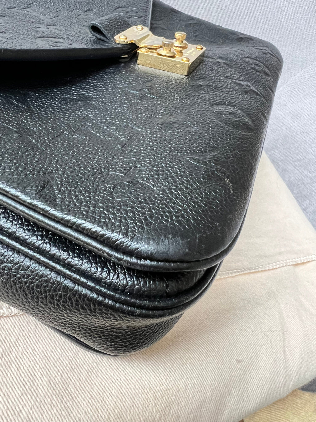 Louis Vuitton Pochette Metis Black Empreinte (RRP £2,110)