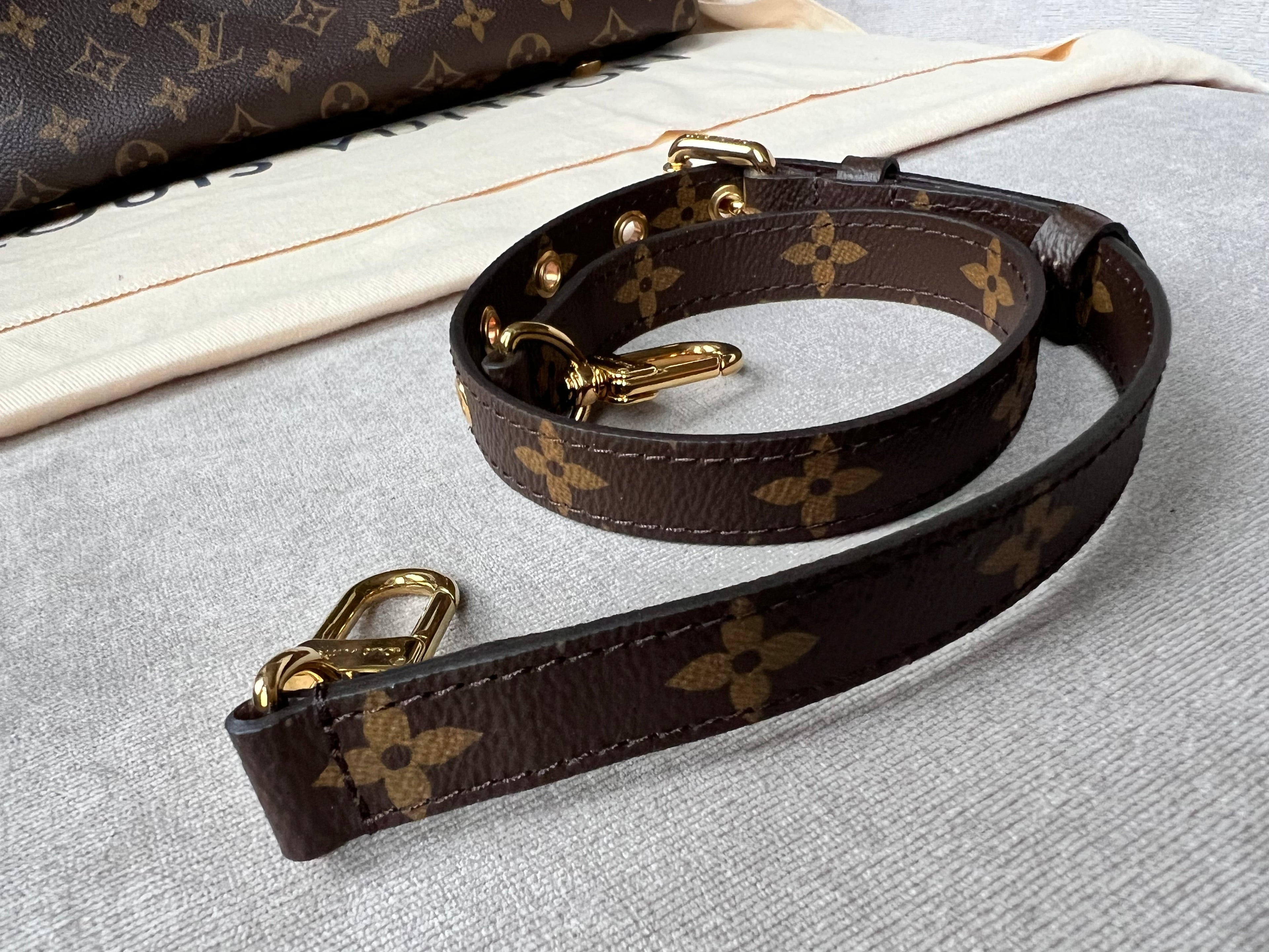 Louis Vuitton Pallas Tote in Monogram and Black (RRP £1960)