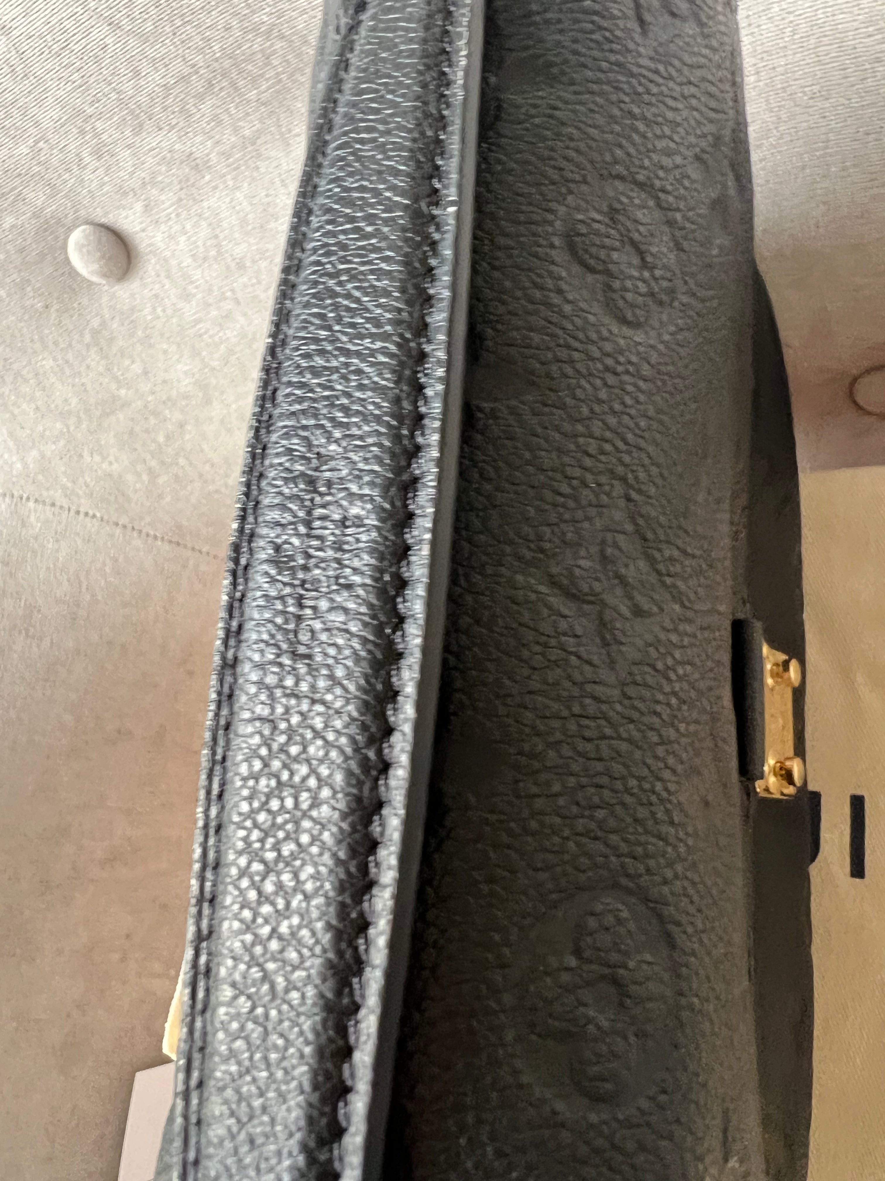 Louis Vuitton Pochette Metis Black Empreinte (RRP £2,110)