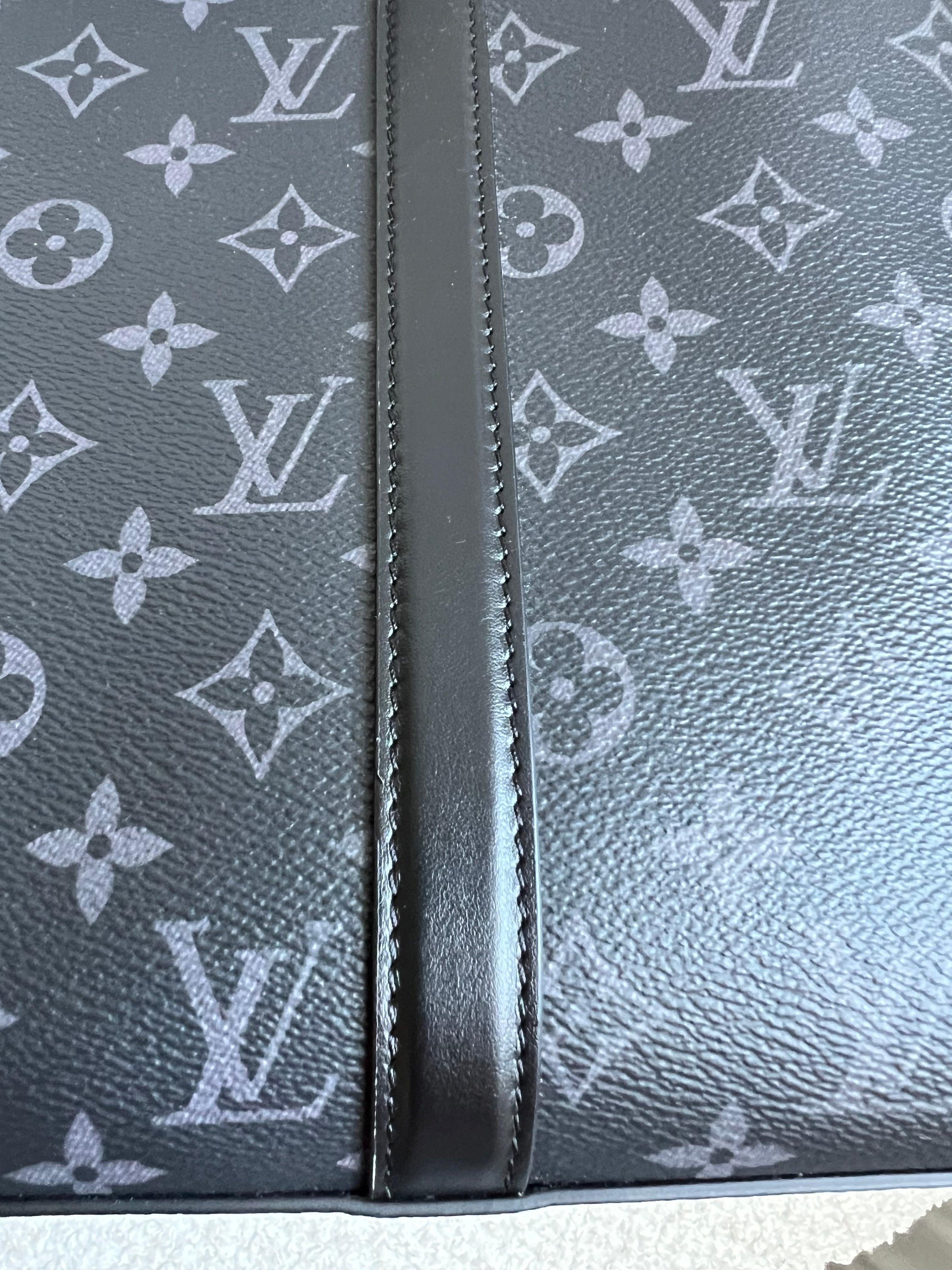 Louis Vuitton Sac Plat Horizontal Zippe Monogram Eclipse (RRP £2060)