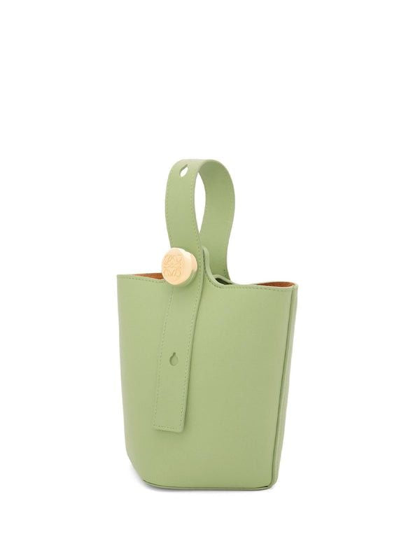 MEDIUM PEBBLE BUCKET BAG