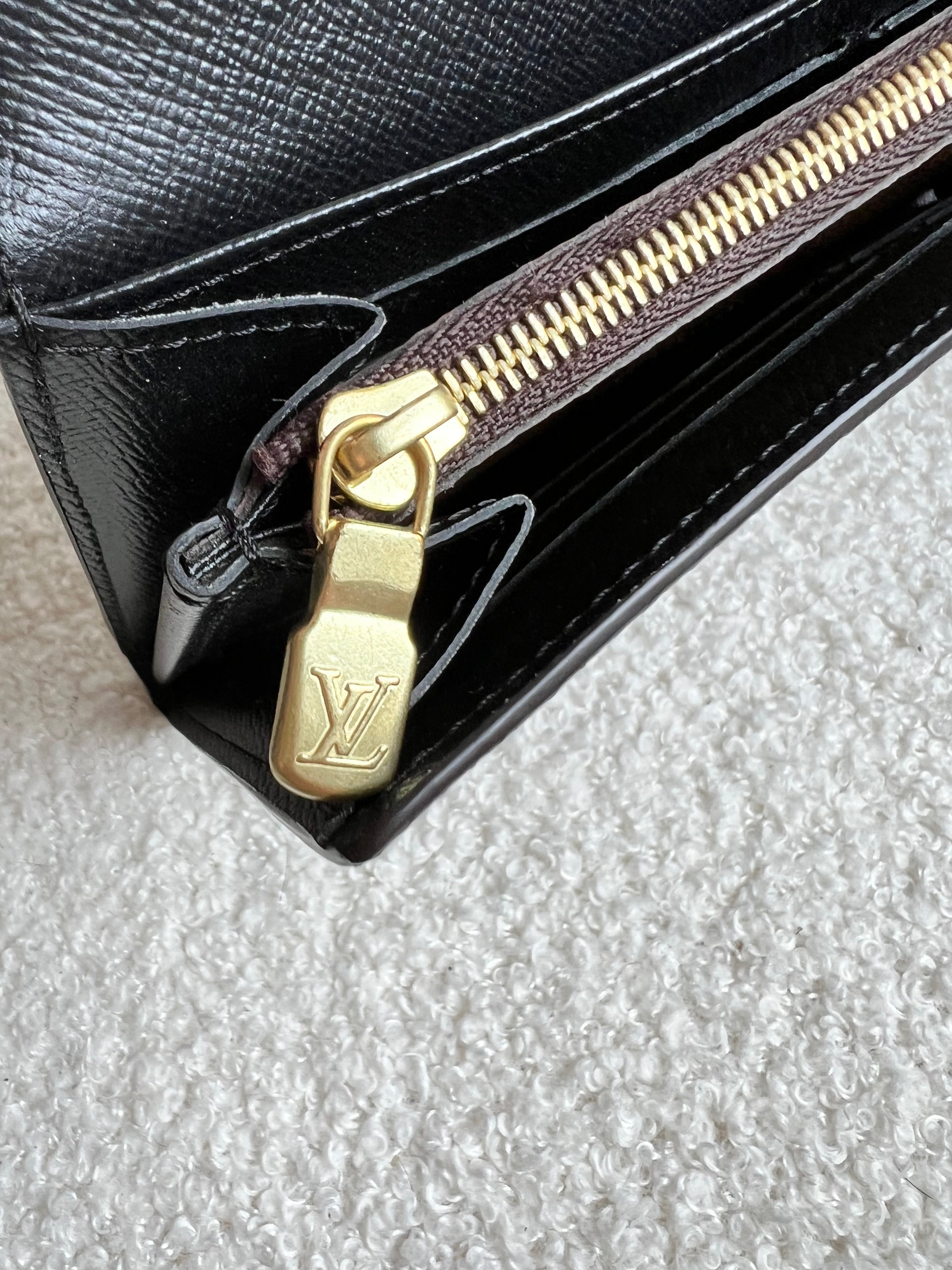 Louis Vuitton Sarah Wallet in reverse Monogram and Brown (RRP £550)