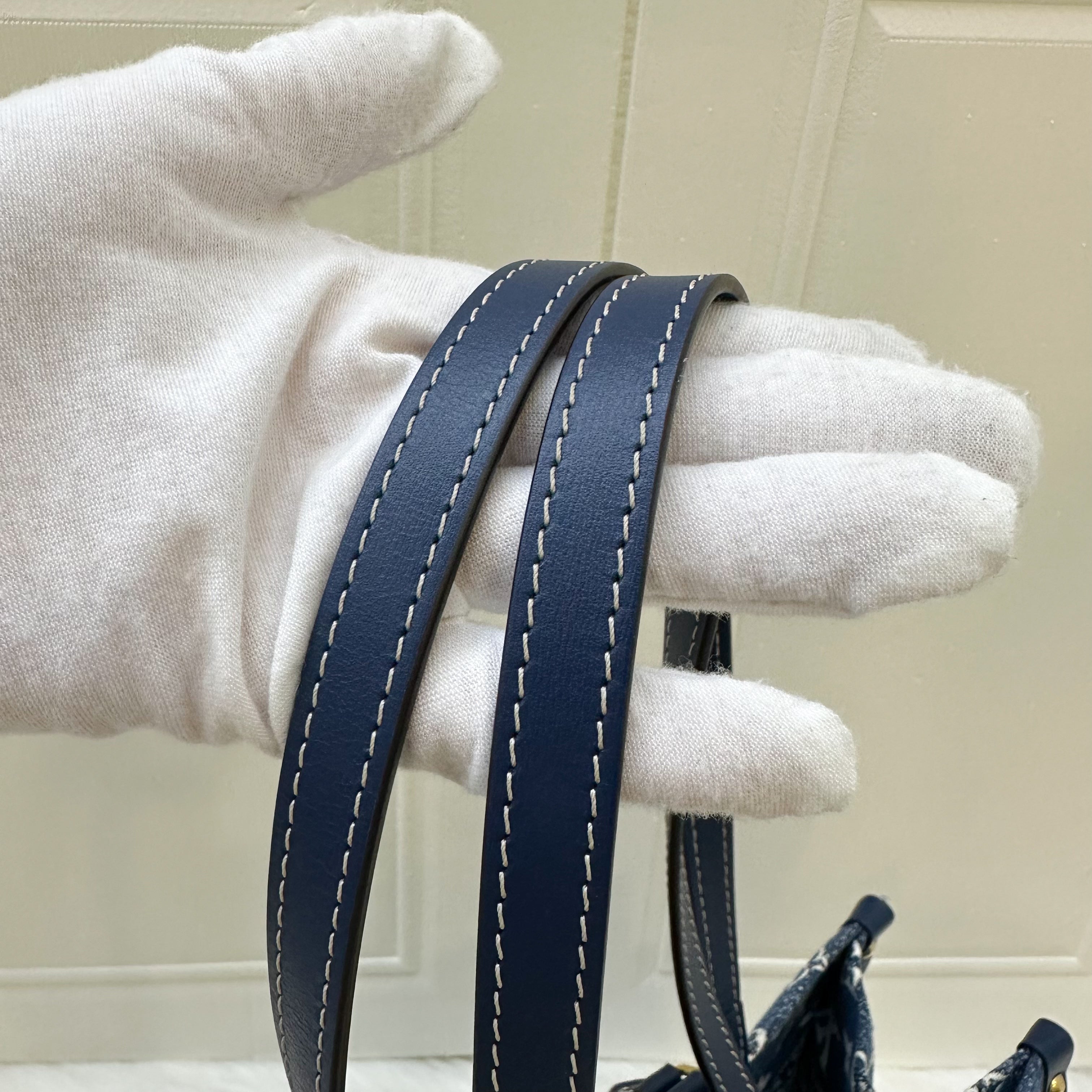 LV Onthego MM in Ombre Blue Denim and GHW