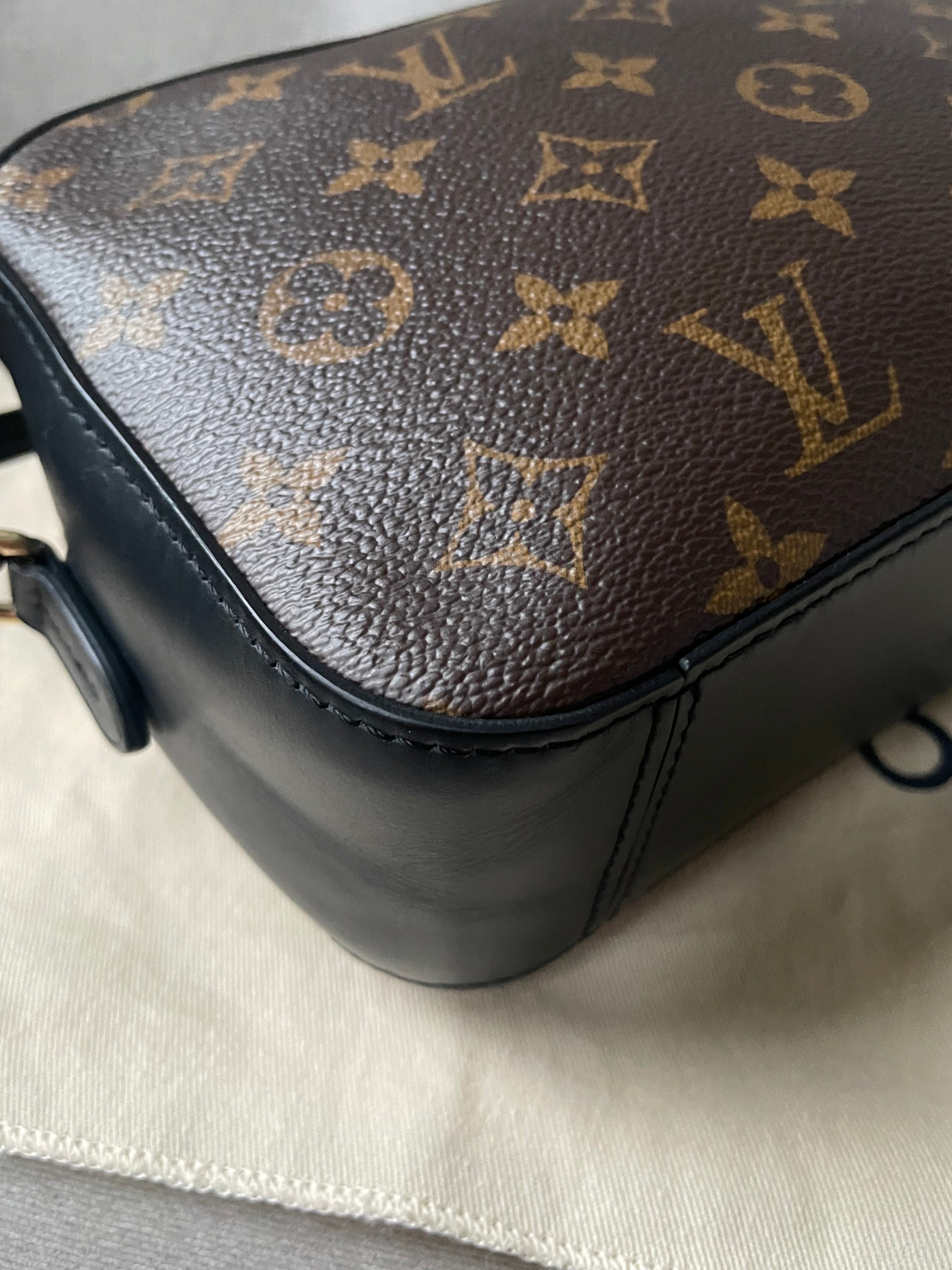 Louis Vuitton Saintonge Black and Monogram