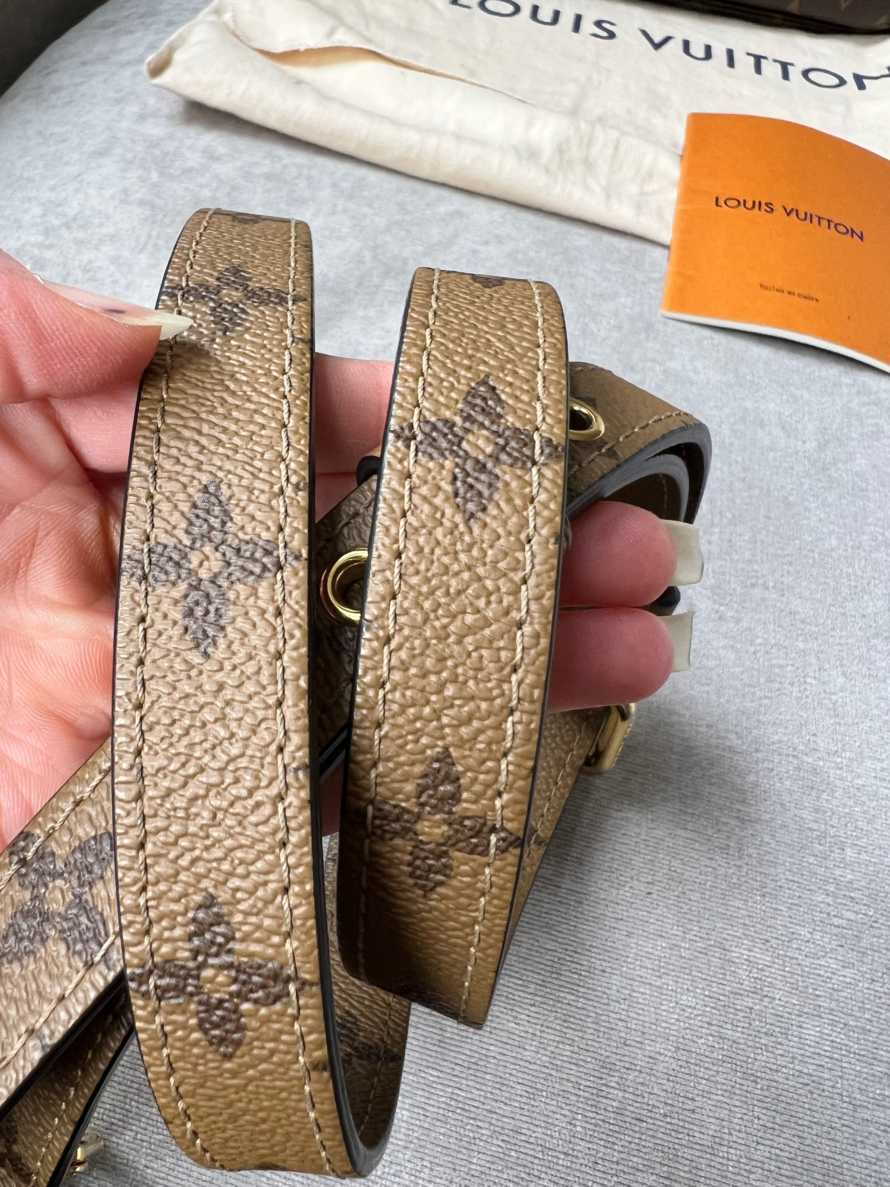 Louis Vuitton Pochette Metis Reverse Monogram (RRP £1,970)