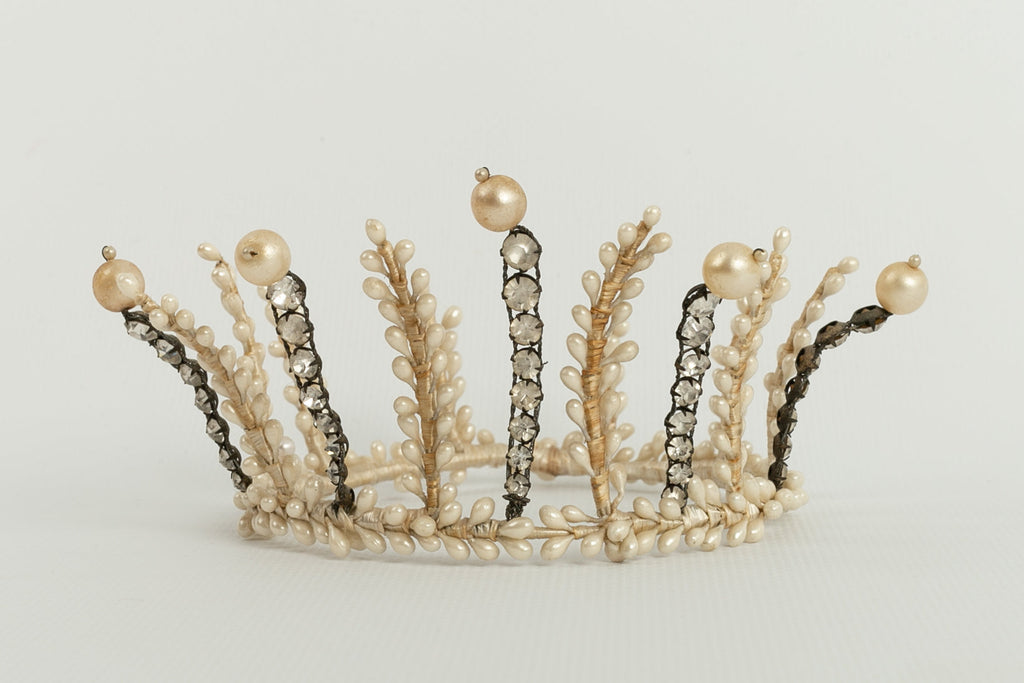 Couronne de perles 1910s