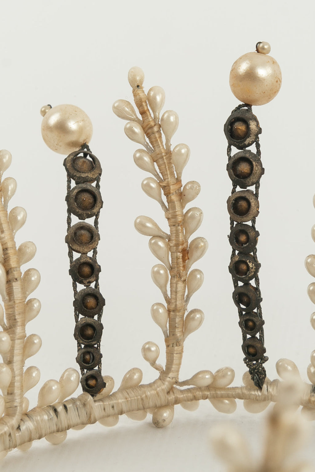 Couronne de perles 1910s
