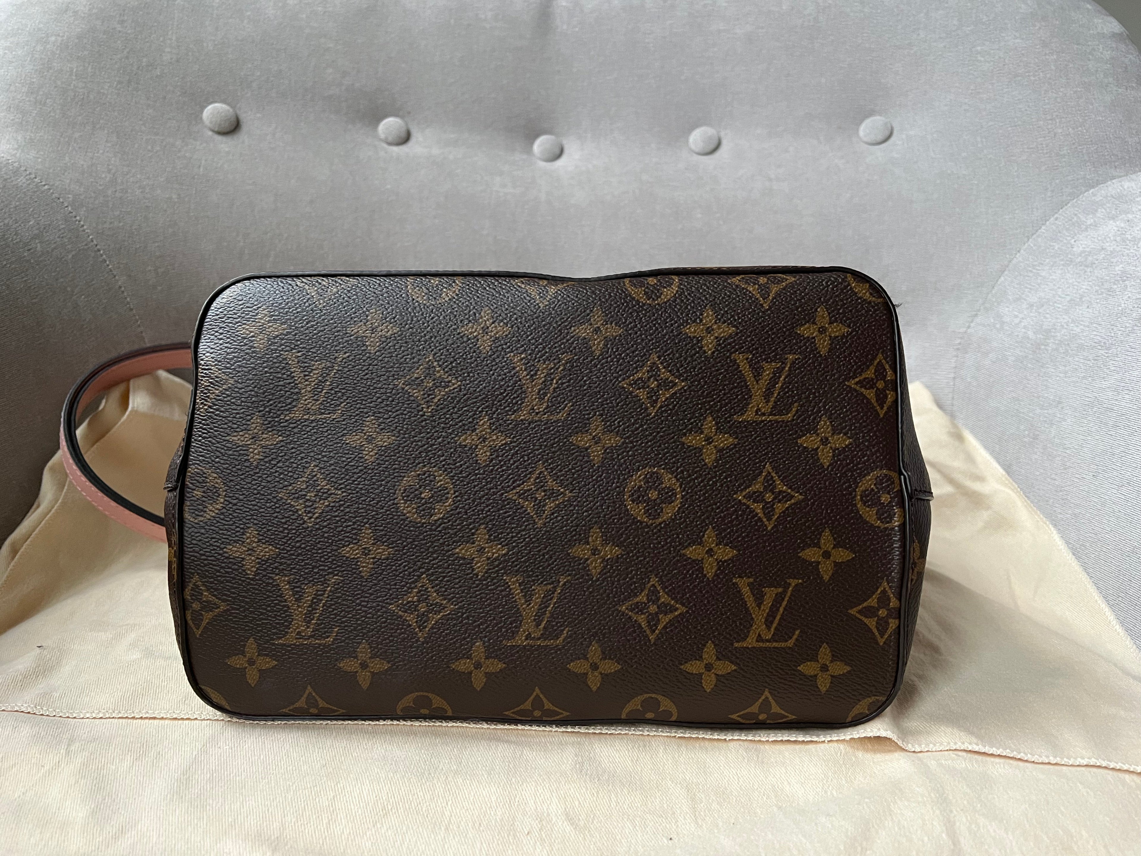 Louis Vuitton Neo Noe Monogram Rose Poudre (RRP £1,560)