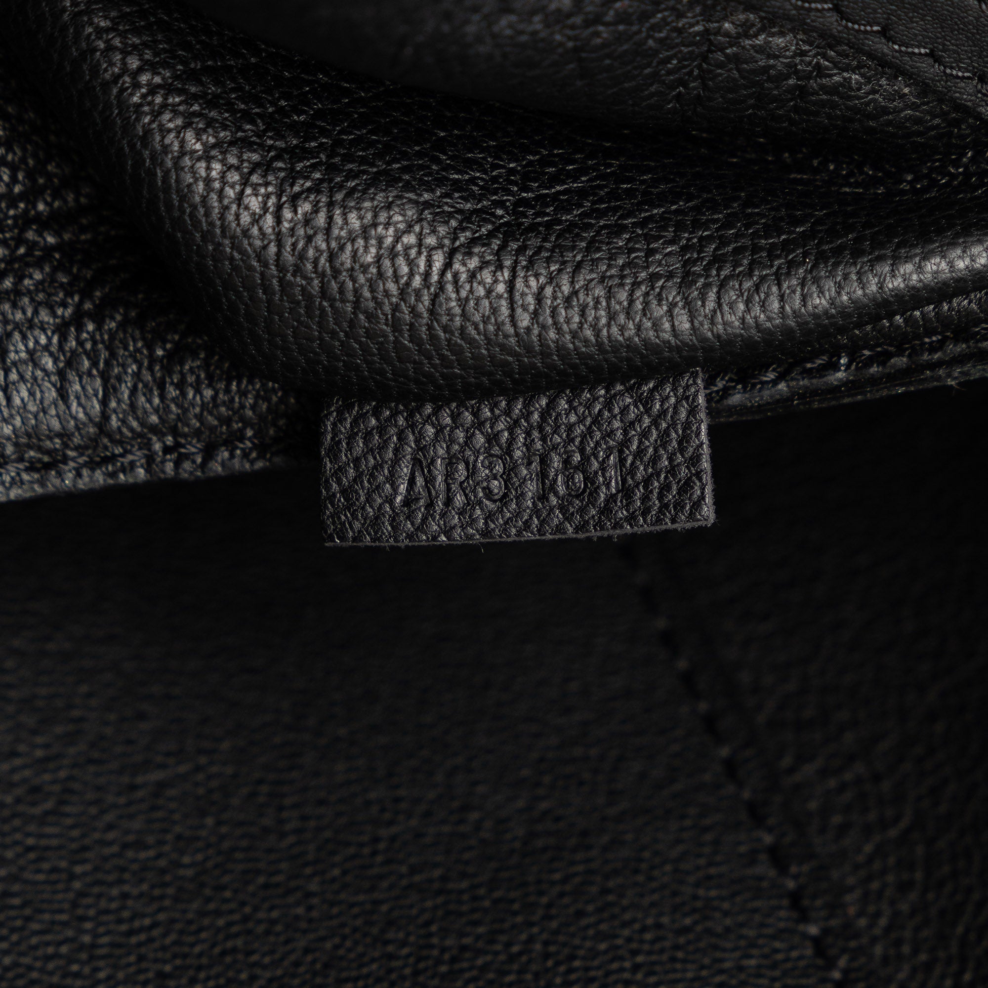Black Louis Vuitton Cuir Obsession Lockit East-West Handbag