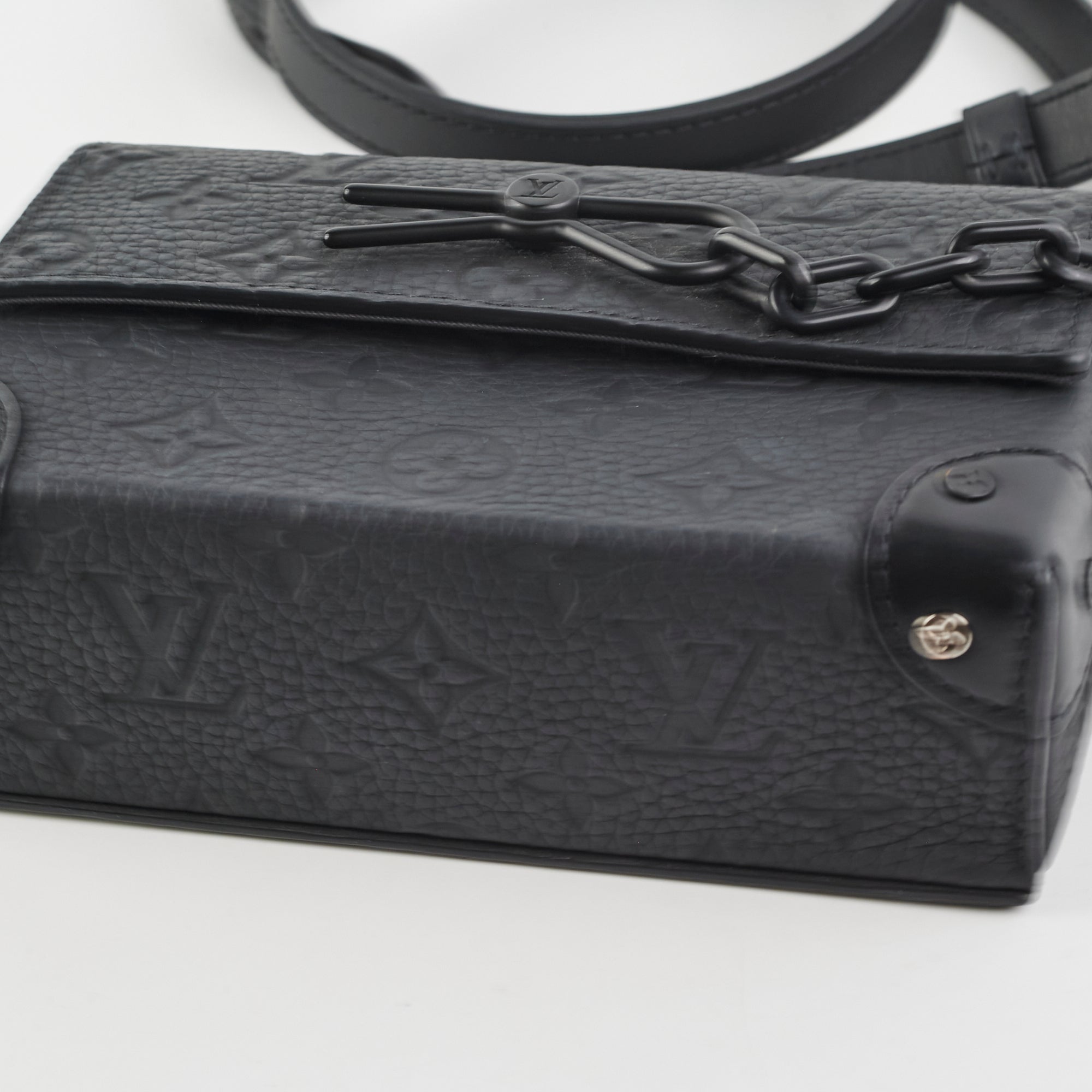 Louis Vuitton Steamer Woc Black