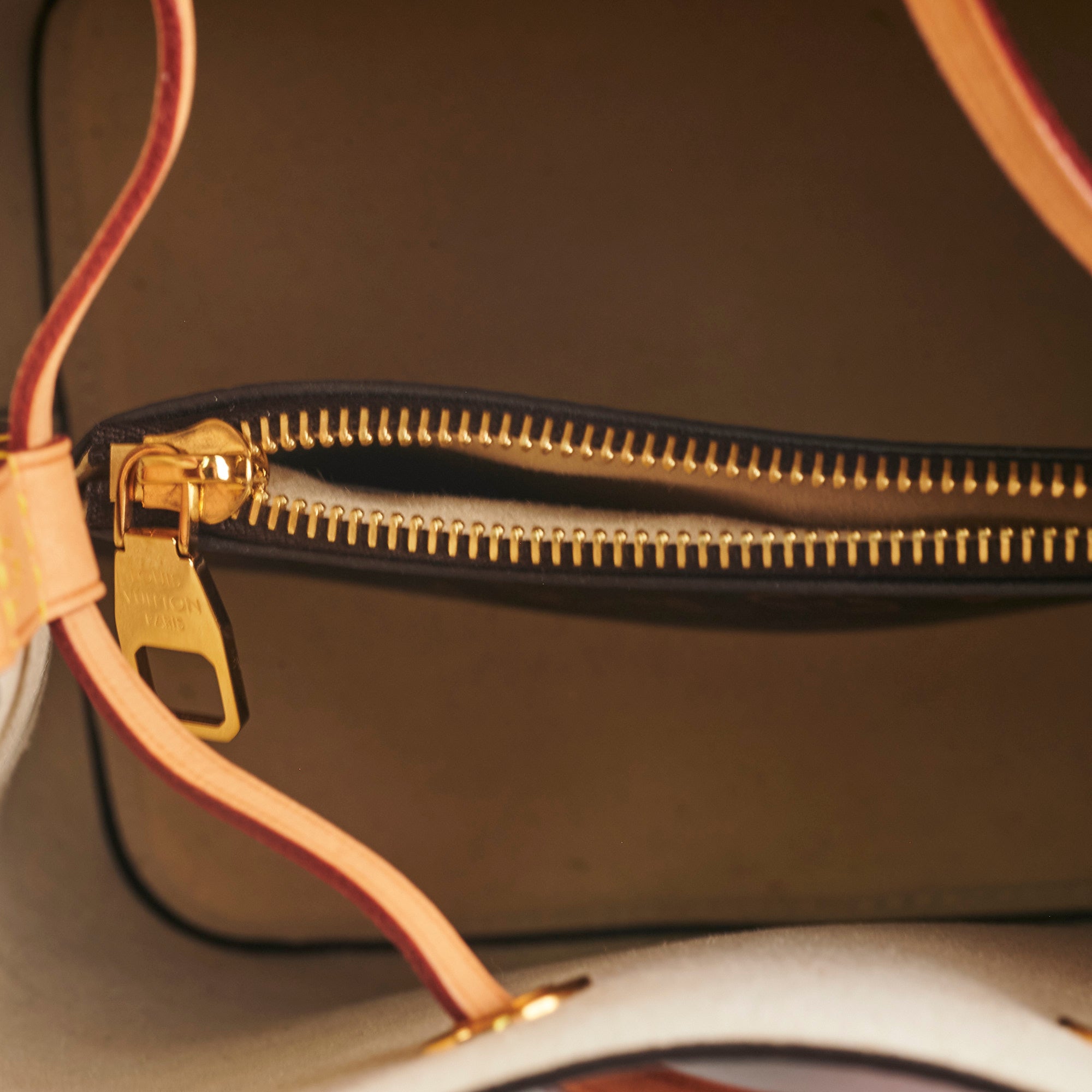 Louis Vuitton Neo Noe Monogram