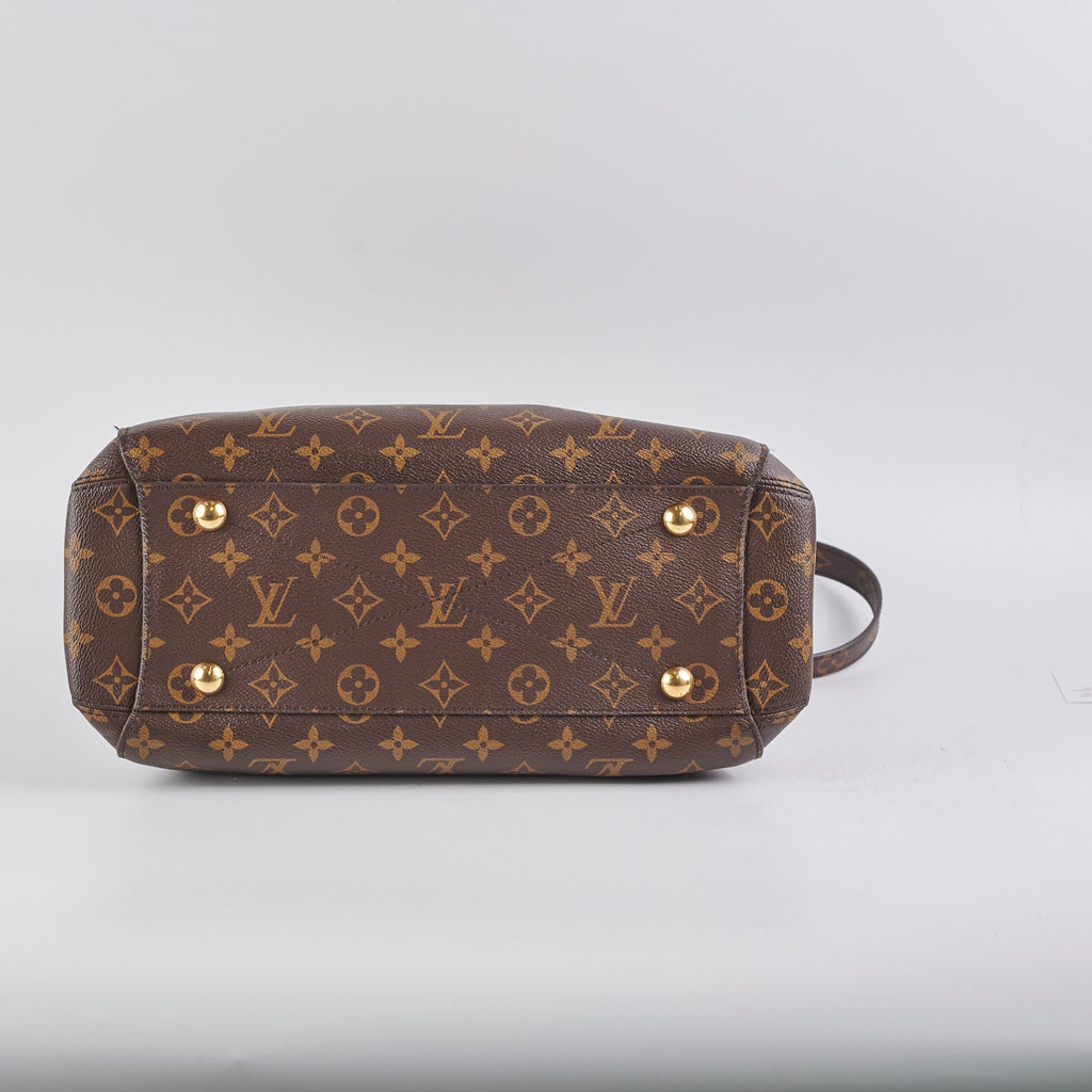 Louis Vuitton Montaigne BB