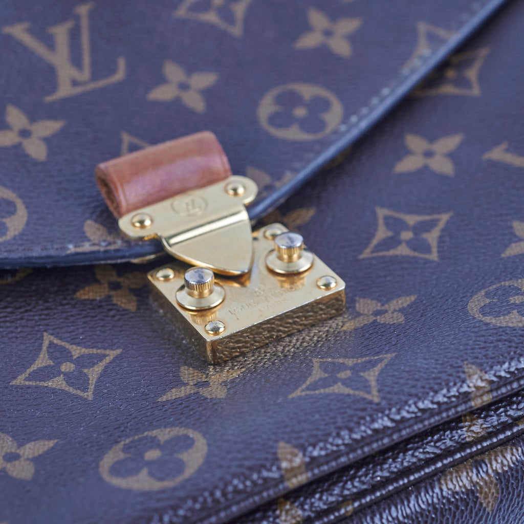 Louis Vuitton Pochette Metis Monogram