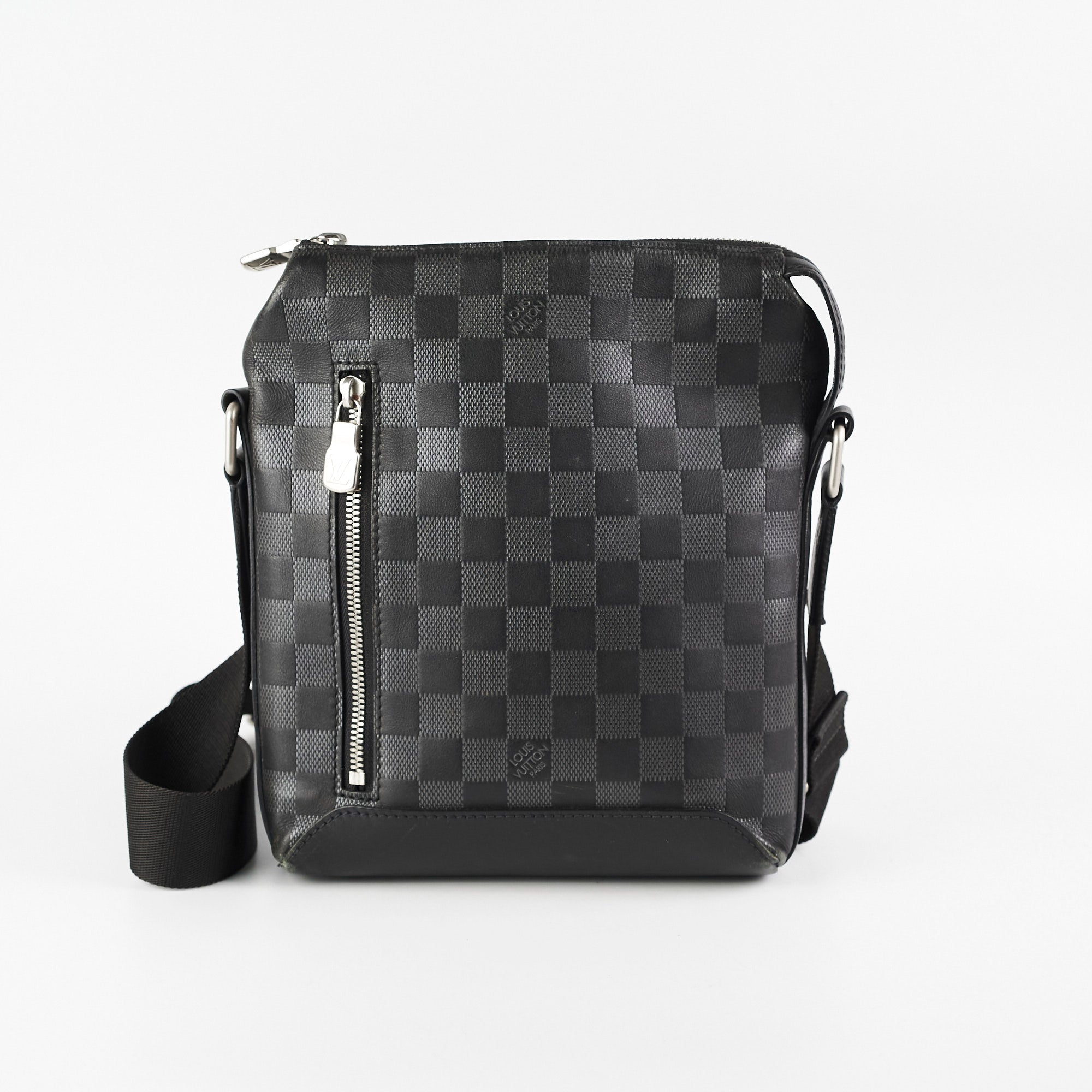 Louis Vuitton Discovery Messenger Damier BB
