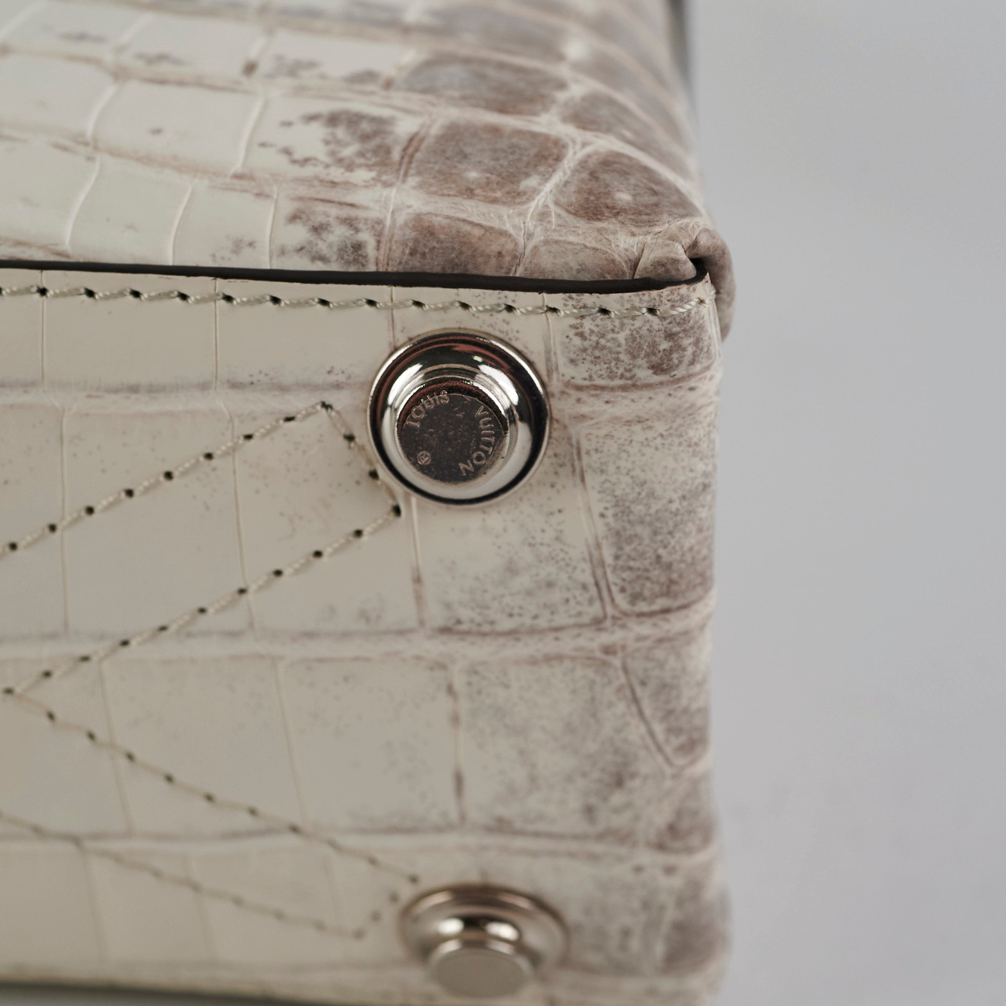 Louis Vuitton Rose Des Vents Mini