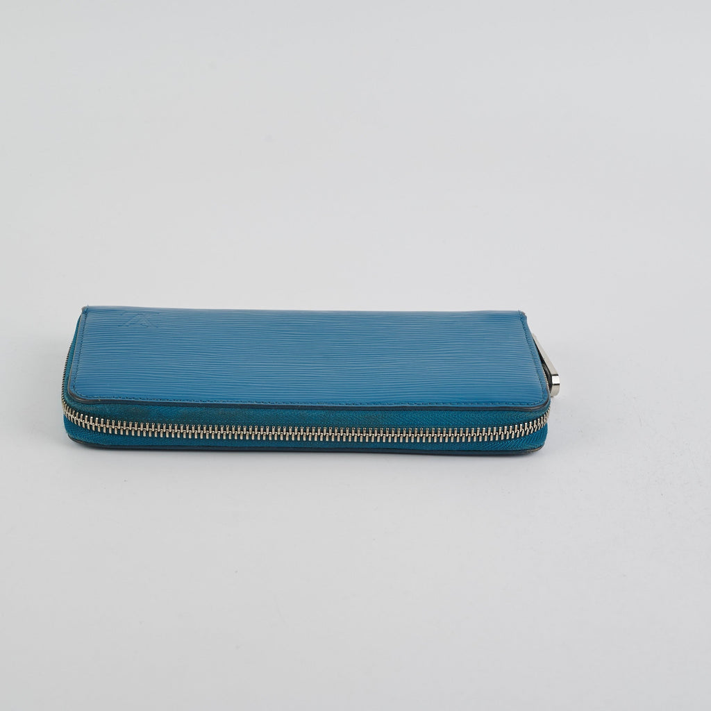 Louis Vuitton Long Zippy Epi Blue Wallet
