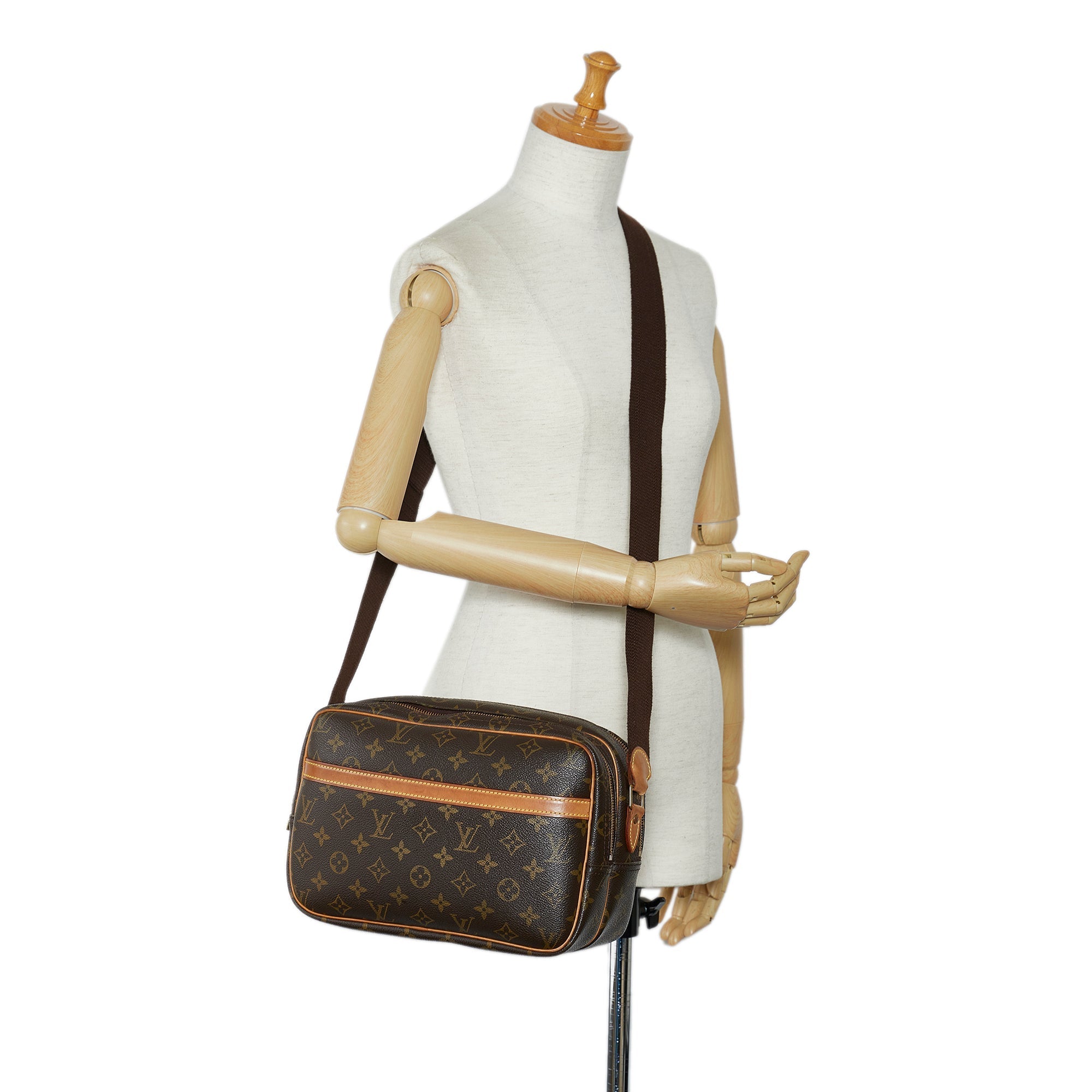 Louis Vuitton Reporter PM Monogram Canvas